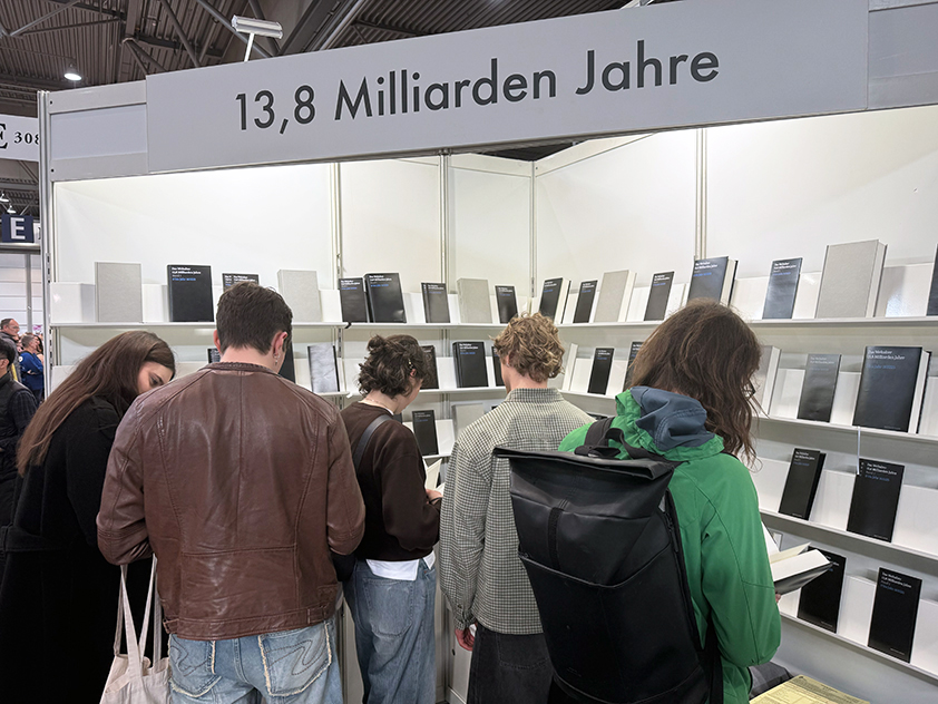 Matthias Haase, Weltalter 13,8 Milliarden Jahre, Messestand Leipziger Buchmesse, 2026
